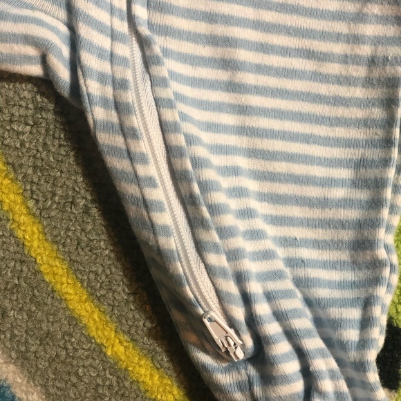 Cat & Jack Baby Striped Footed Sleeper – Blue & White | Size: NB/0-3M - Picture 2 of 5